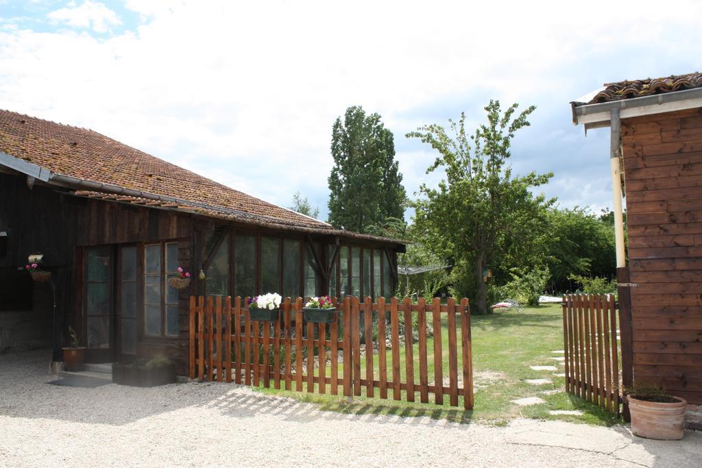Au Passage Des Grues Bed & Breakfast Drosnay Dış mekan fotoğraf