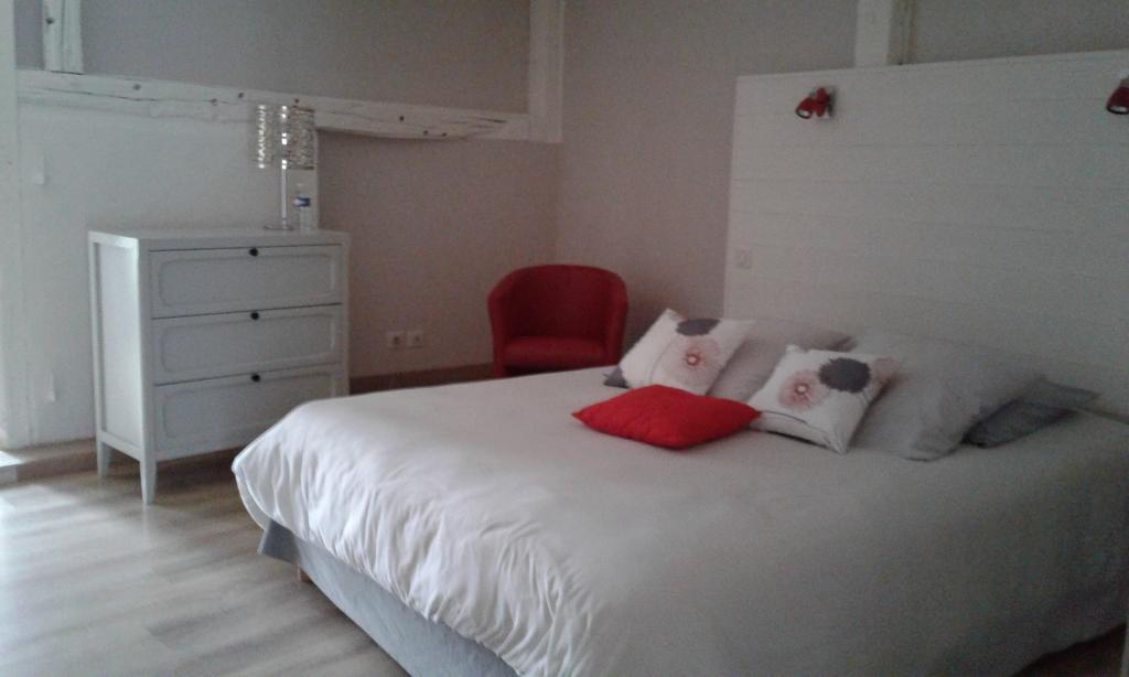Au Passage Des Grues Bed & Breakfast Drosnay Dış mekan fotoğraf